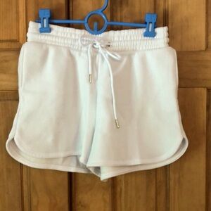 Lot of 6 pairs of juniors shorts